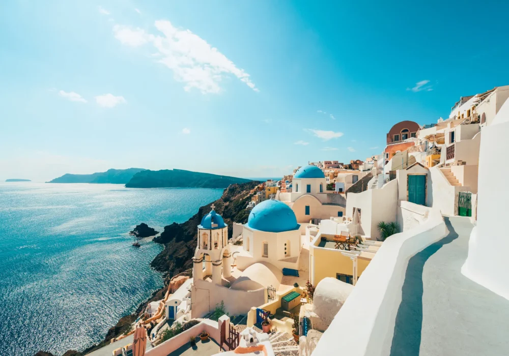 ✈️ Fly Business Class to Europe Under $2,699 Roundtrip (Usually $5,000+)
